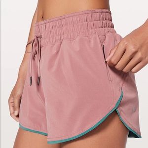 Lululemon “choose a side short”
